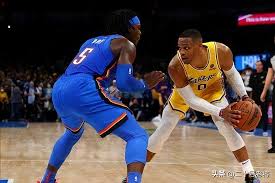杜兰特26+6 兰德尔30+7 篮网7人上双送尼克斯4连败